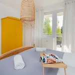 Retro Style With Balcony Near The Forest By Renters *