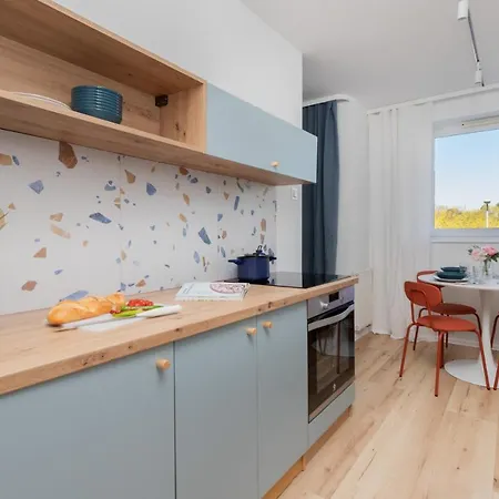 Retro Style With Balcony Near The Forest By Renters *